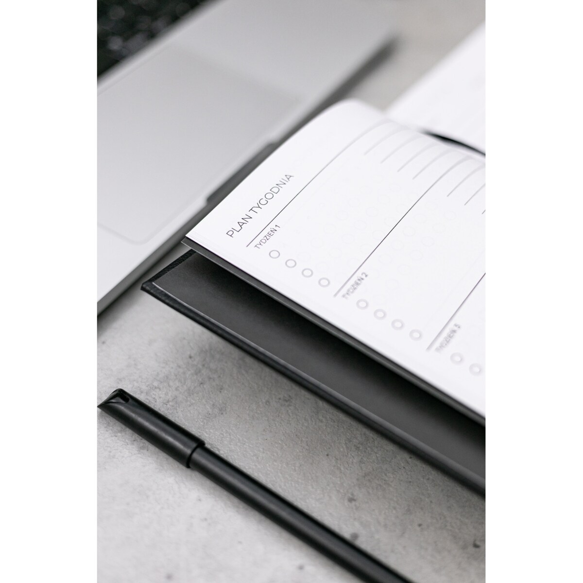 Organizer NIEDATOWANY DZIENNY – Black – OUTLET