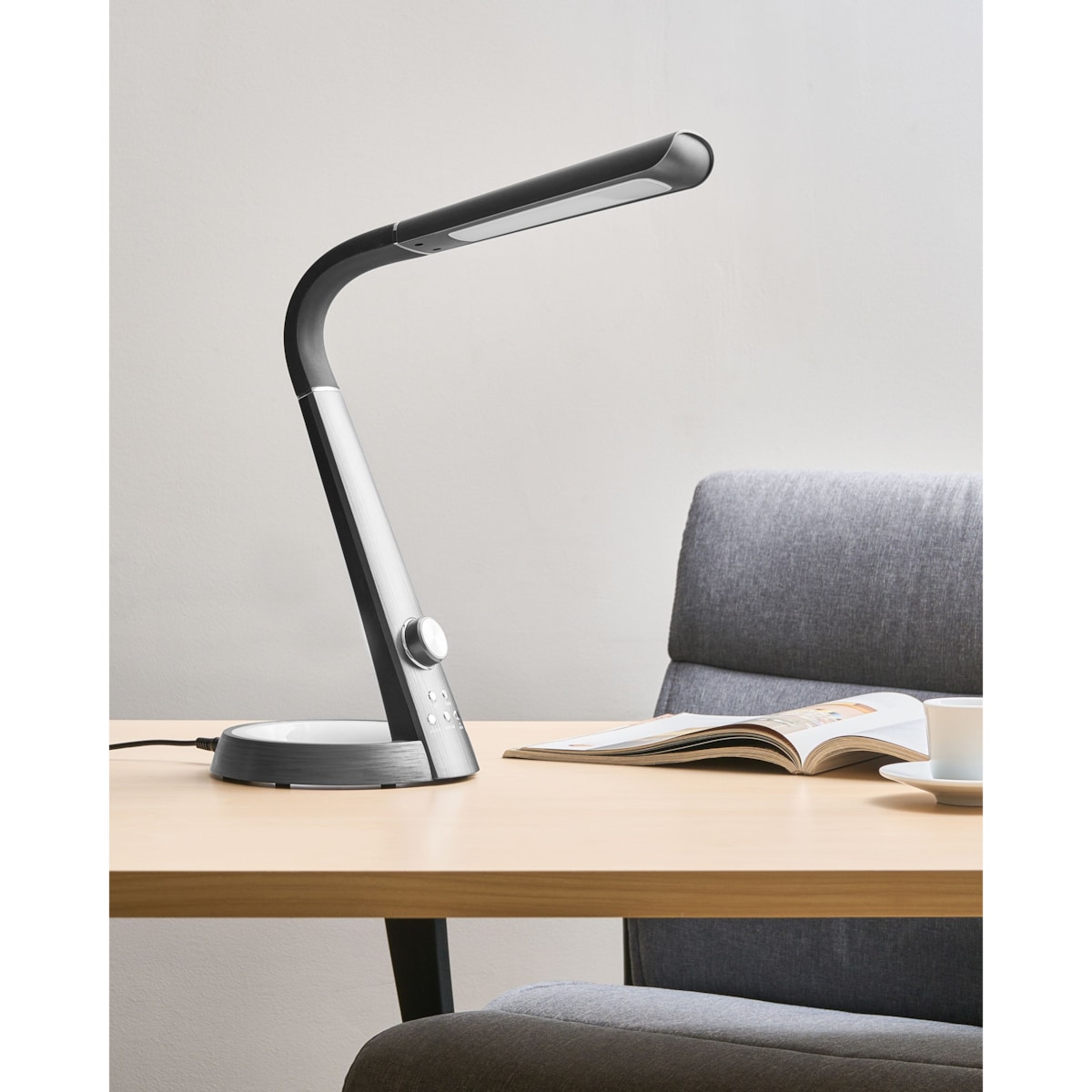 Lampa biurkowa LED CANOPUS Z portem USB Czarny