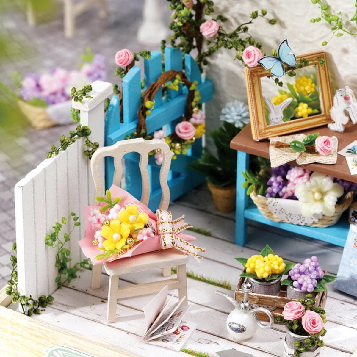 Miniaturowy domek - Tajemniczy ogród