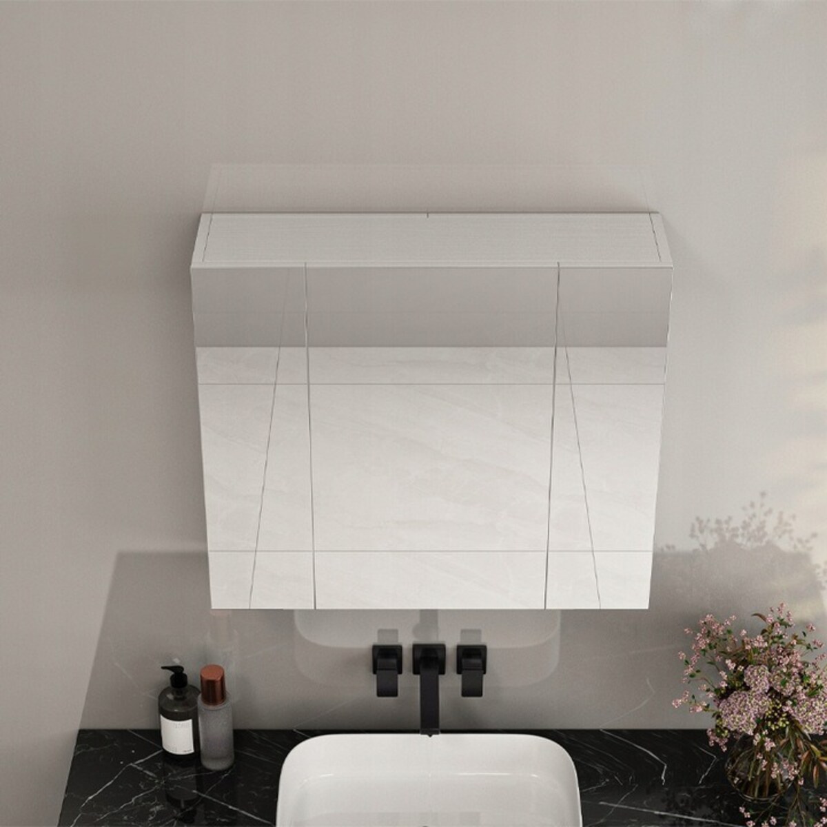 Wisząca szafka łazienkowa z trójdzielnym lustrem