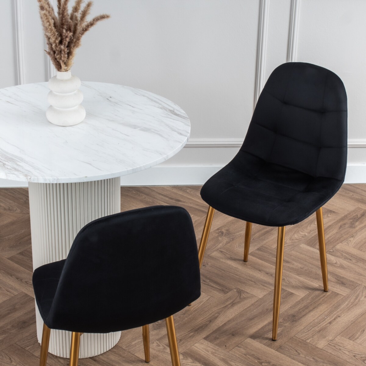 Krzesło tapicerowane czarne do salonu jadalni welurowe glamour złote