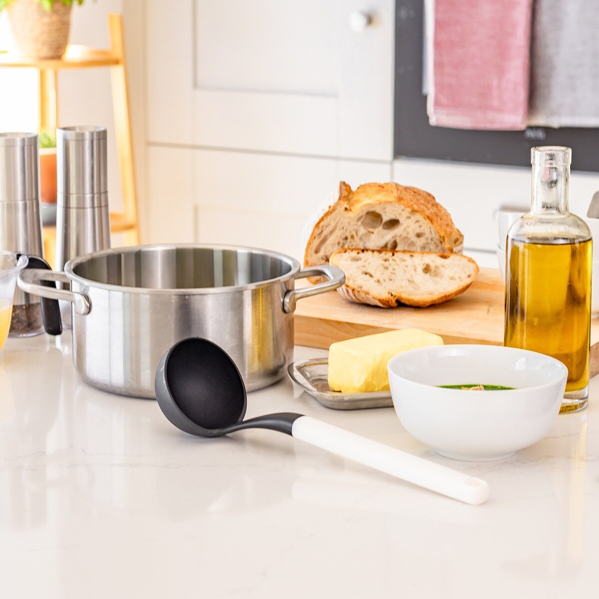 KitchenAid łyżka wazowa Porcelain White