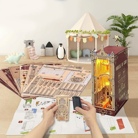 Miniaturowy domek Book Nook - Gotycka katedra