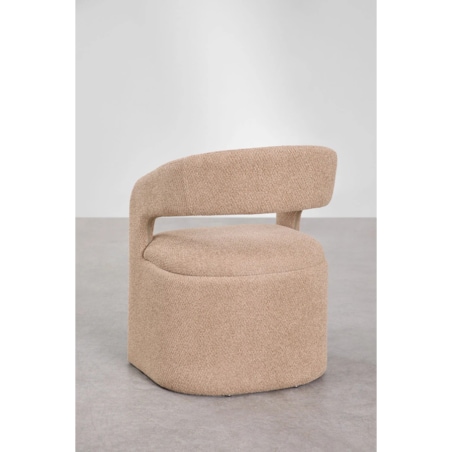 Krzesło tapicerowane Jules z podłokietnikami kawa z mlekiem