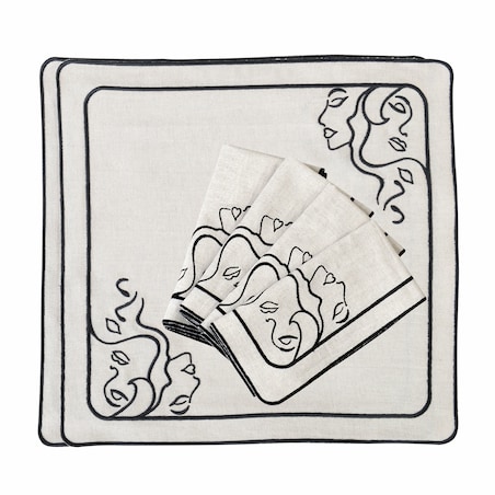 Haftowane serwetki z autorskim motywem – komplet 4 szt.