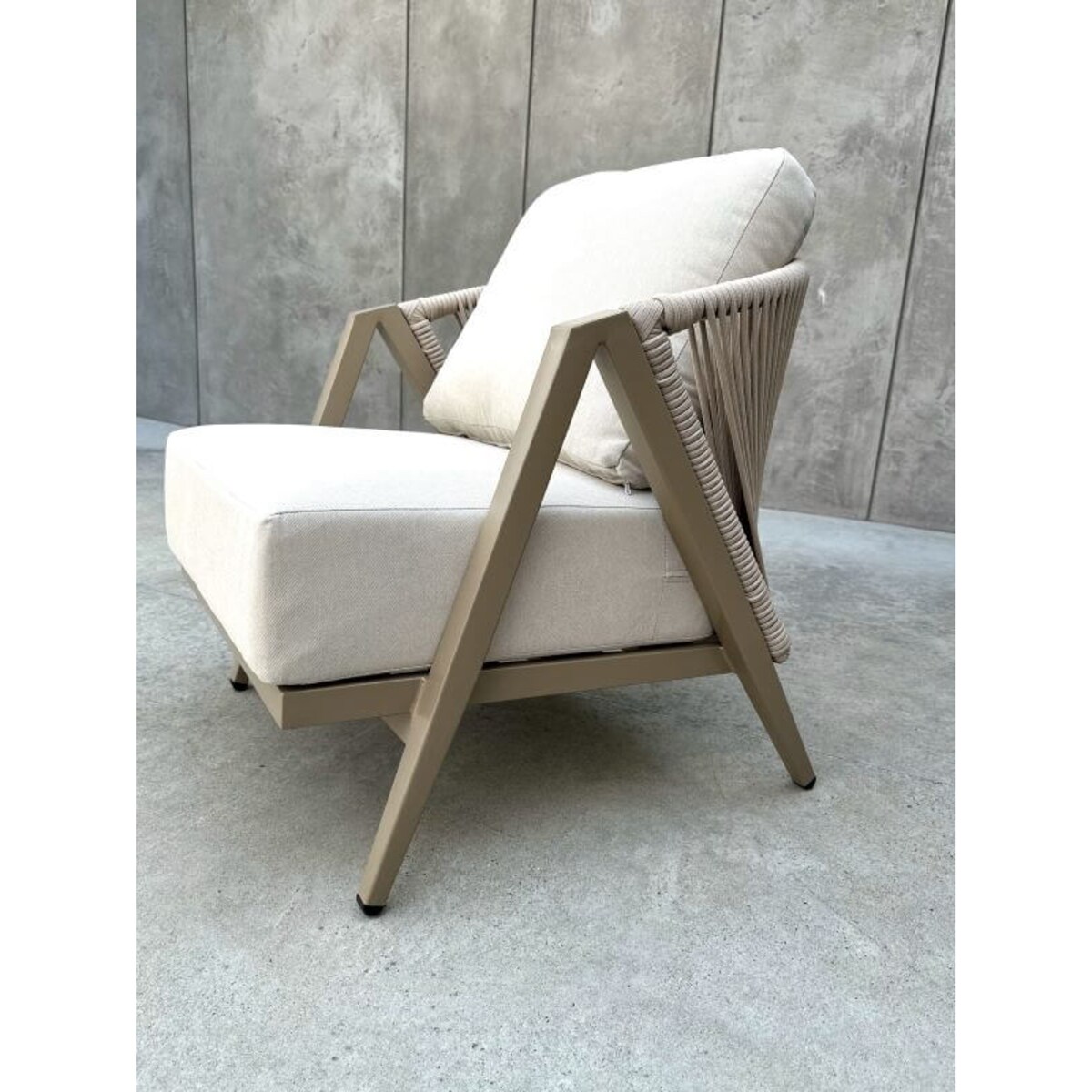 FOTEL ALUMINIOWY MAKSYMO SZARY