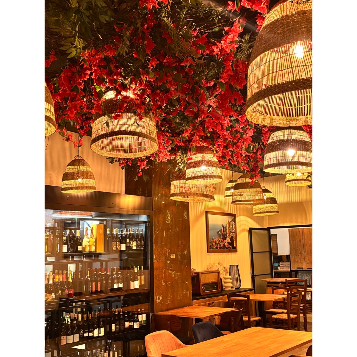 Instalacja kwiatowa na sufit, ścianę 10m2