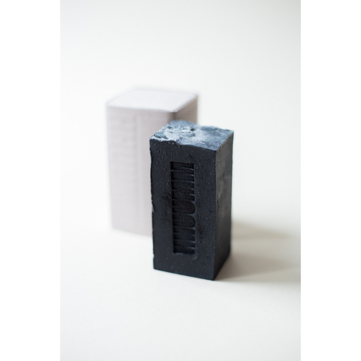 Naturalne mydło z węglem aktywnym - ONYX 110g