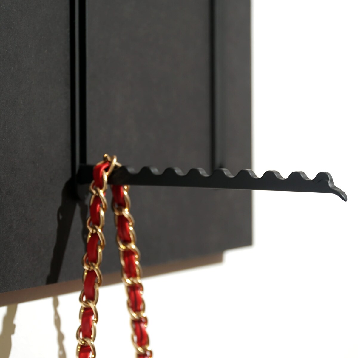 Wieszak na Ubrania czarny 25x60cm na kurtki