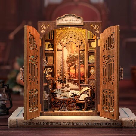 Miniaturowy domek Book Nook - Klub książki - CuteBee