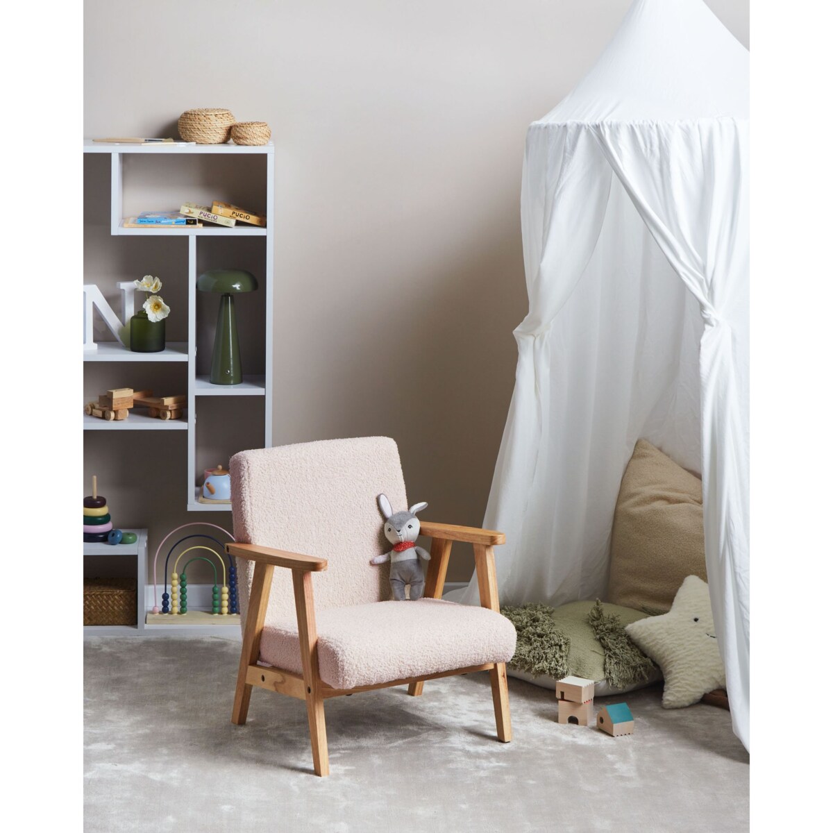 Fotel dziecięcy LINDE Boucle Pastelowy róż