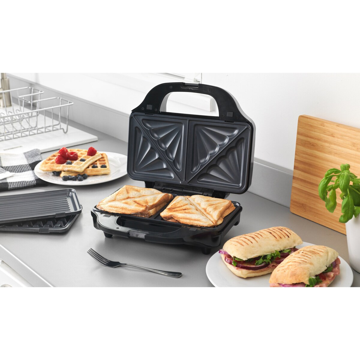 Opiekacz gofrownica panini PETRA 900 W, regulacja temperatury