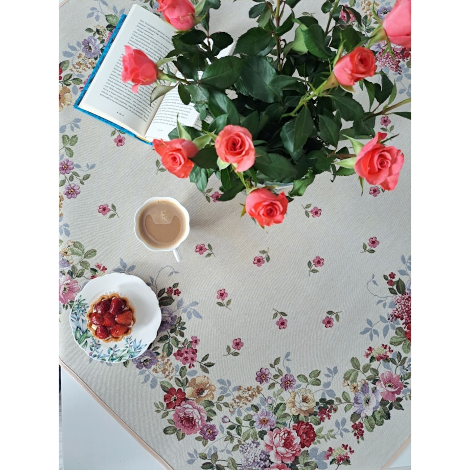 Obrus Na Stół 100X100 Cm Ozdobny Dekoracyjny Róże
