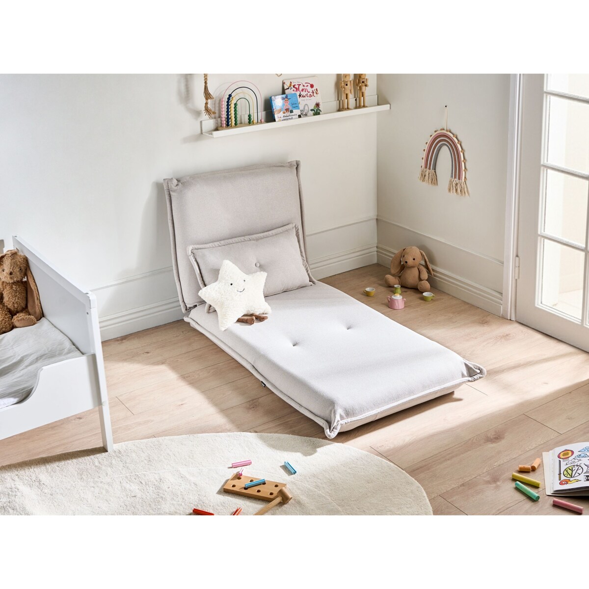 Fotel rozkładany z poduszką jednoosobowy DELLEN Złamana biel