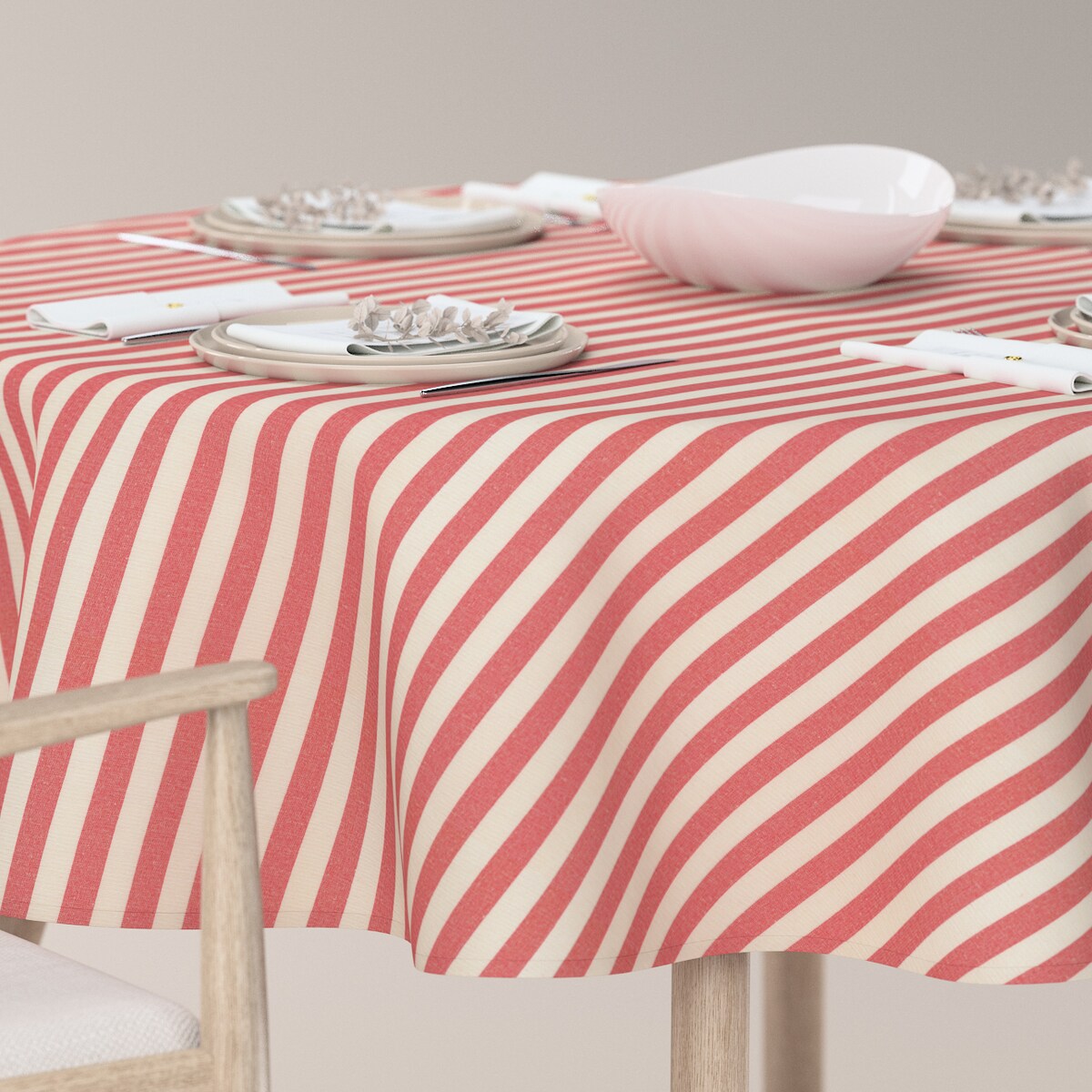 Obrus okrągły 160 x 160 cm czerwono-białe pasy (1,5cm)