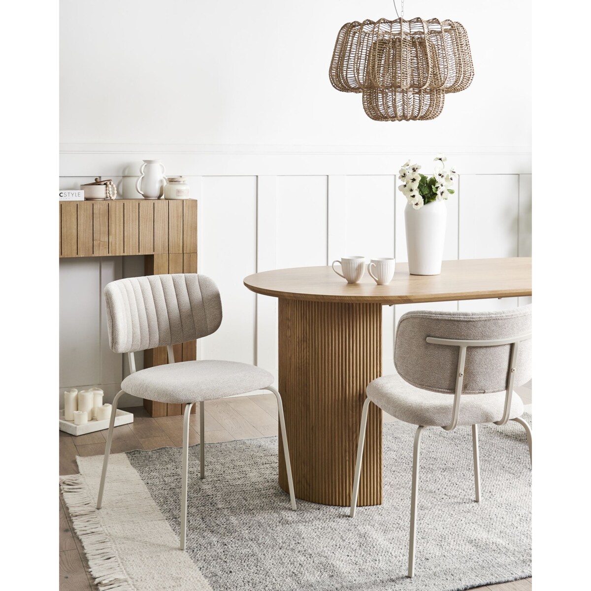 Zestaw 2 krzeseł do jadalni IRINS Szenil Jasnobeżowy