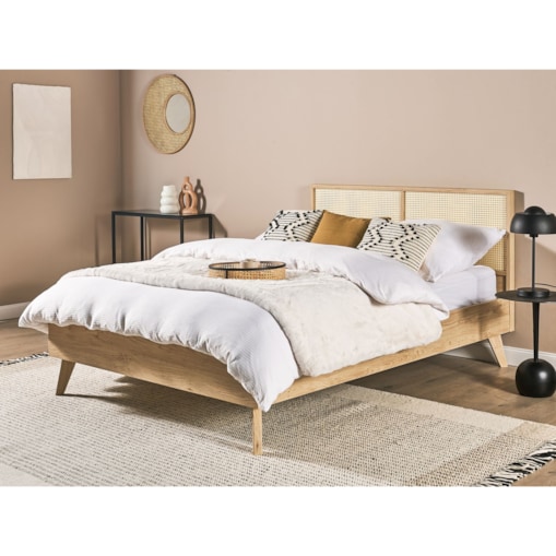 Łóżko rattanowe 140 x 200 cm jasne drewno MONPAZIER