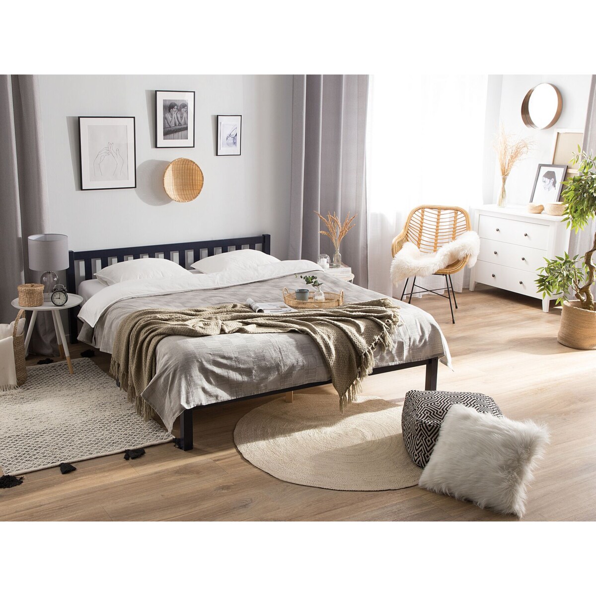 Łóżko drewniane 140 x 200 niebieskie FLORAC