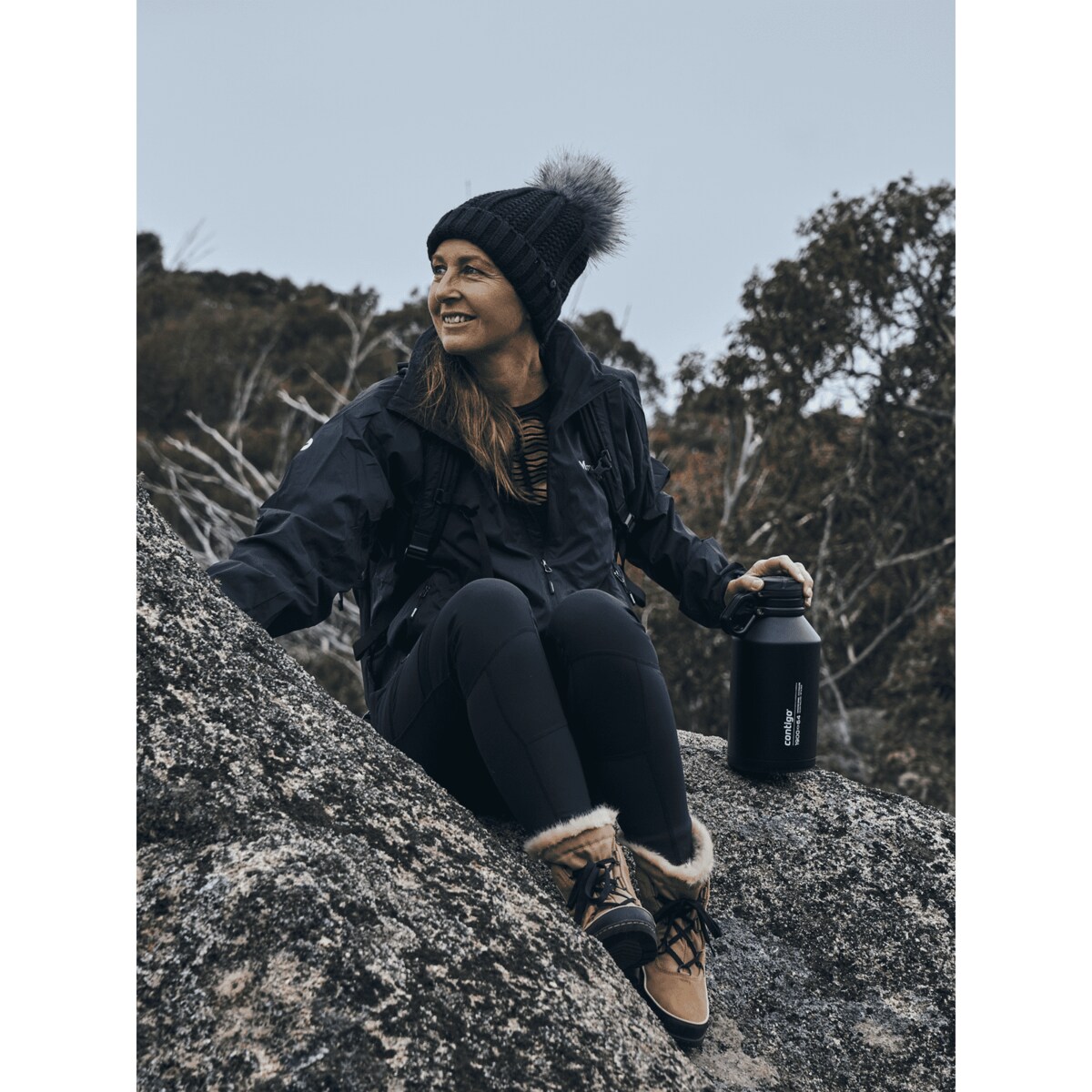 Termos turystyczny duży wyprawowy Contigo Grand 1900ml - Czarny