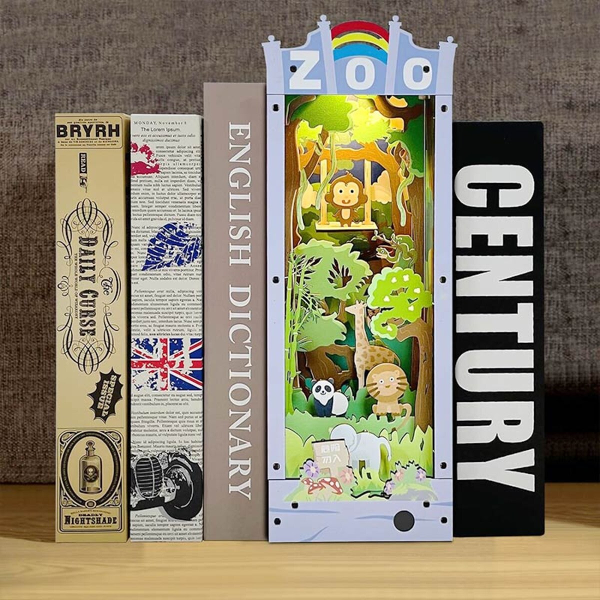 Miniaturowy domek Book Nook - Przygoda w ZOO