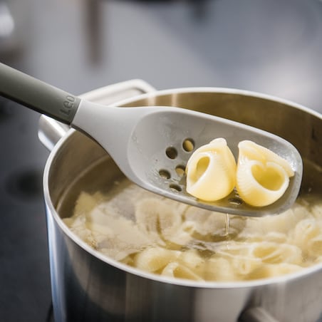 Łyżka cedzakowa LEO BergHOFF