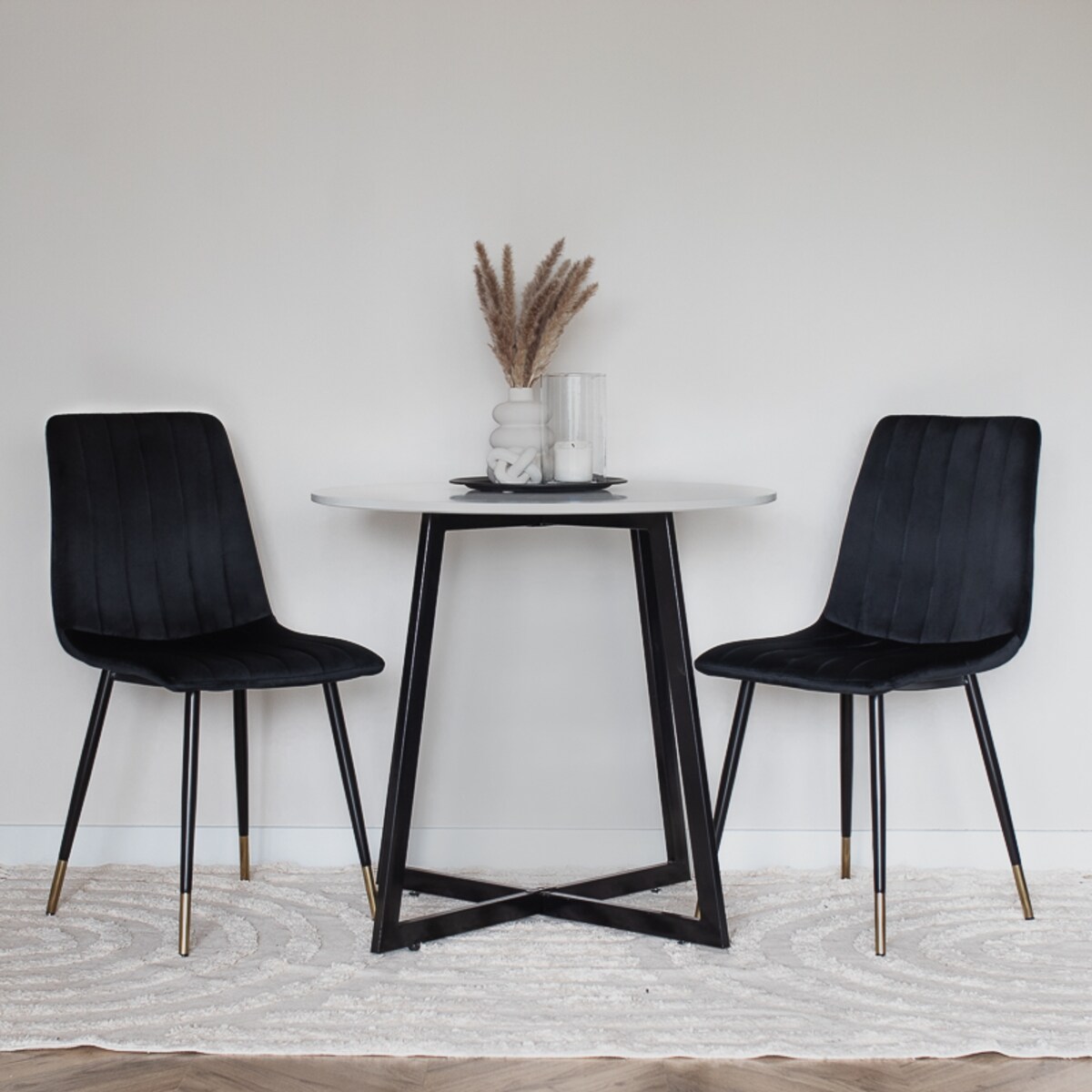 Krzesło tapicerowane czarne do salonu jadalni pikowane welurowe