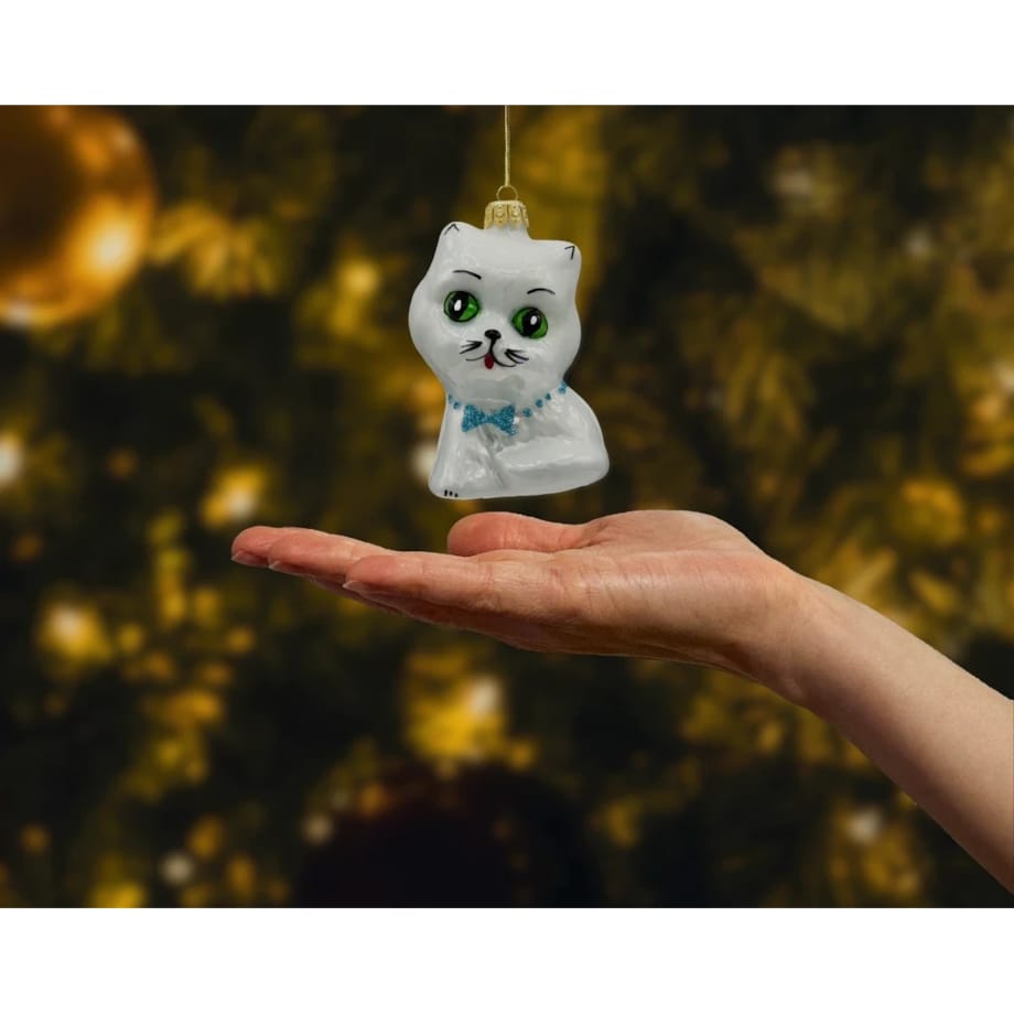 Bombka choinkowa - Słodki kotek z muchą: biały