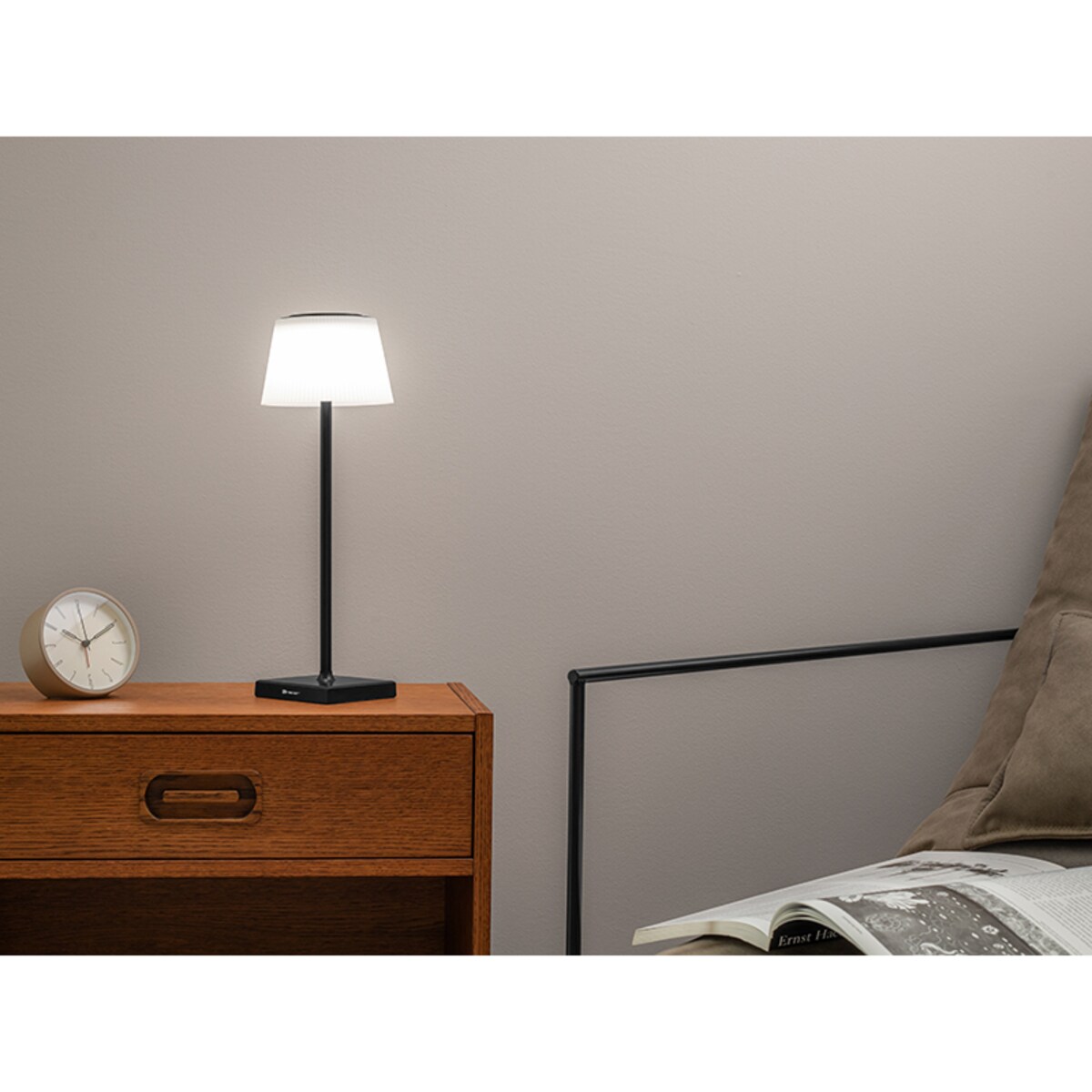 Lampka stołowa Pluto Black