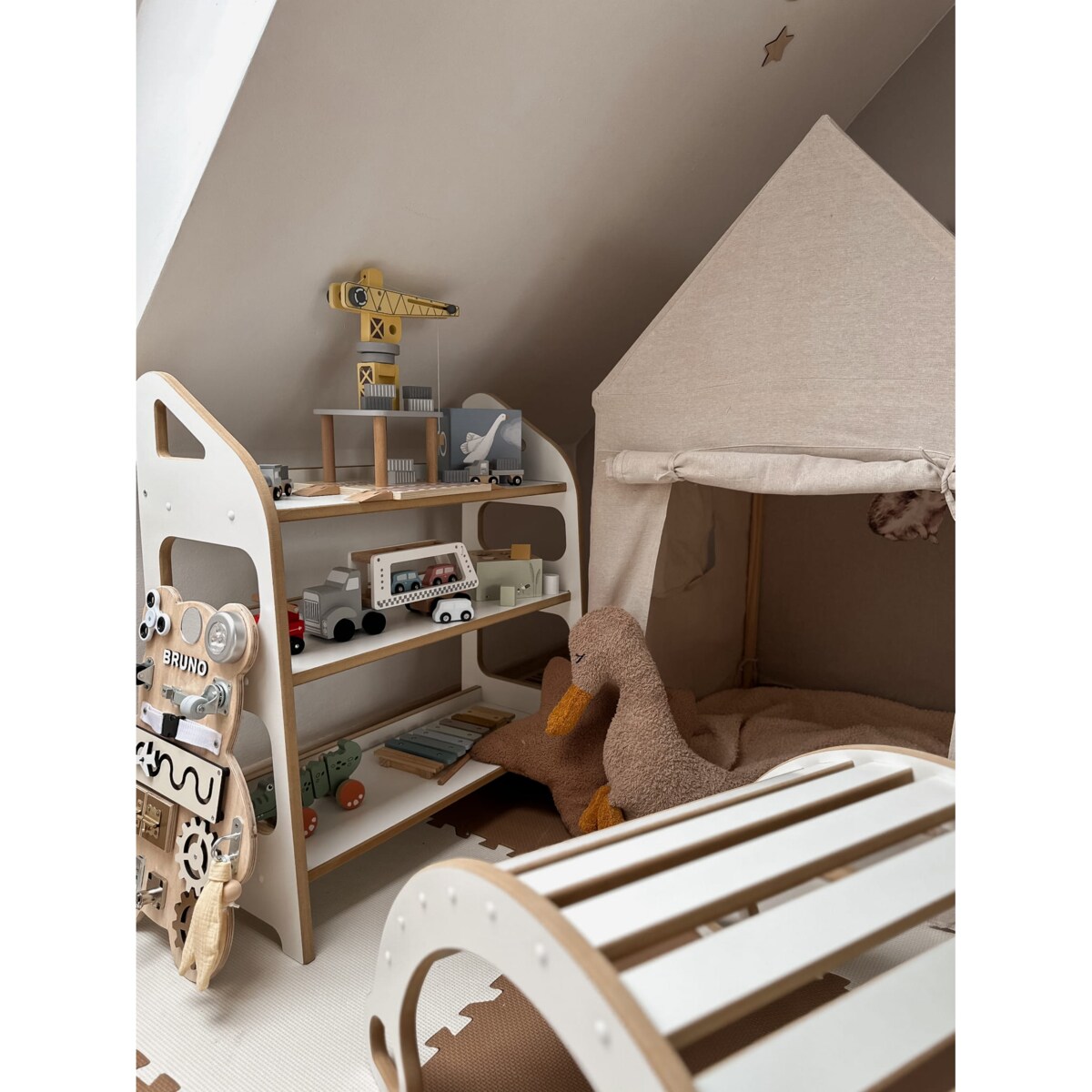 MAXI regał montessori