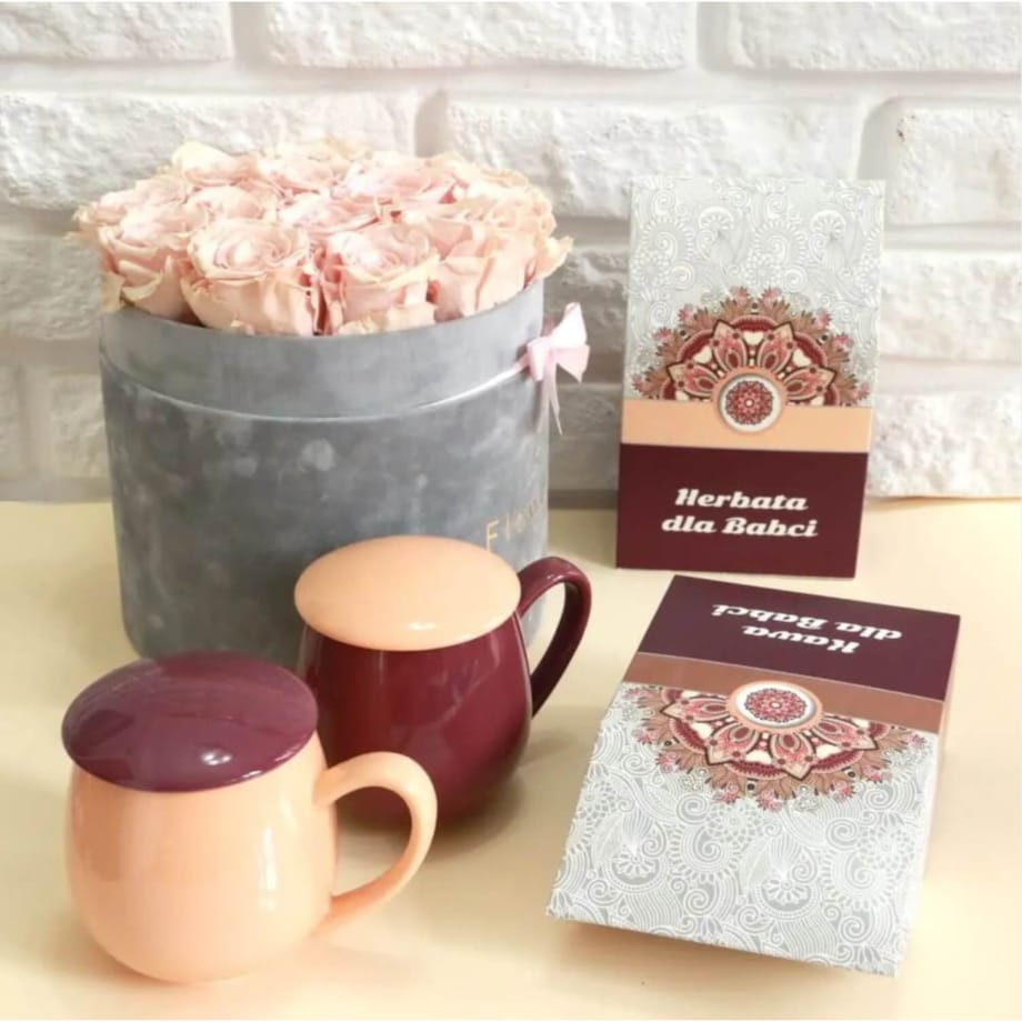 Zestaw kaw dla Babci - prezent podarunek dla babci z kawą smakową aromatyzowaną 10 smaków x 10g - prezent upominek na Dzień Babci i nie tylko