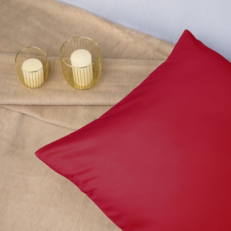 Poszewka satynowa 50x60 kolor Koral