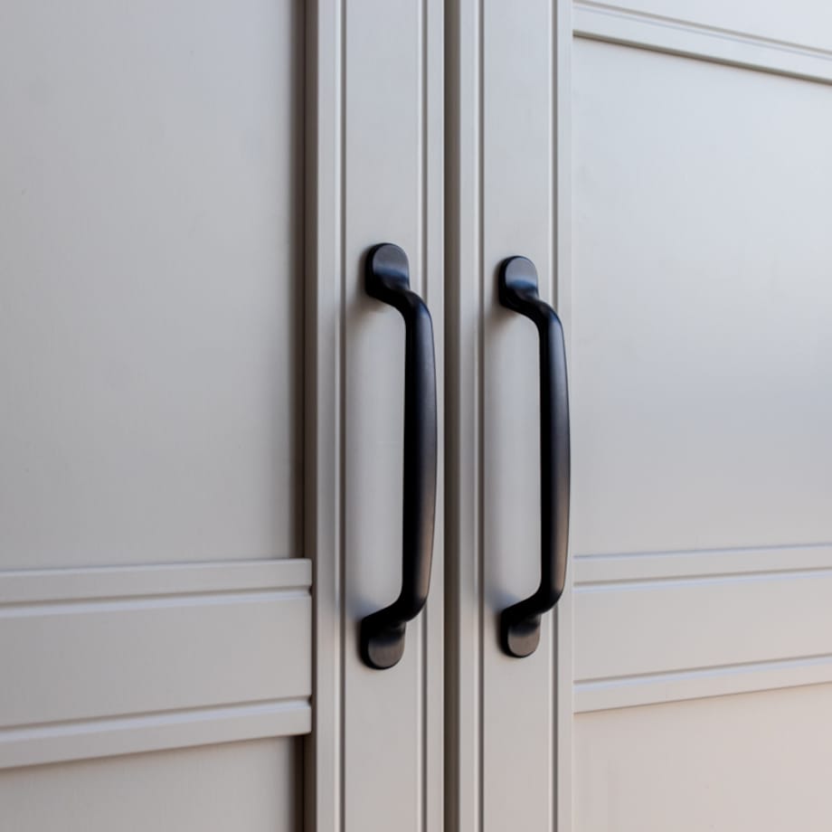 10x Uchwyt meblowy elegancki czarny 128 mm zestaw do mebli 10 szt