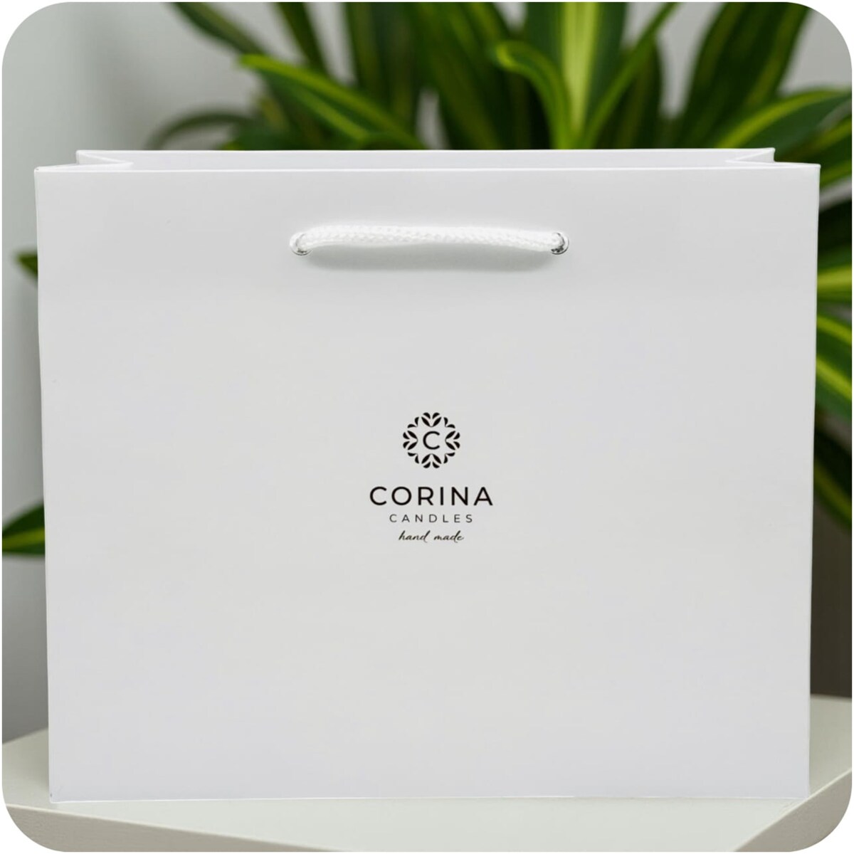 Torba prezentowa Corina Candles w kolorze białym – rozmiar M, premium
