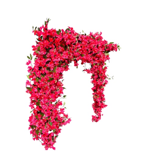 Instalacja fuksjowa z kwiatów bugenwilla w kształcie litery „u”