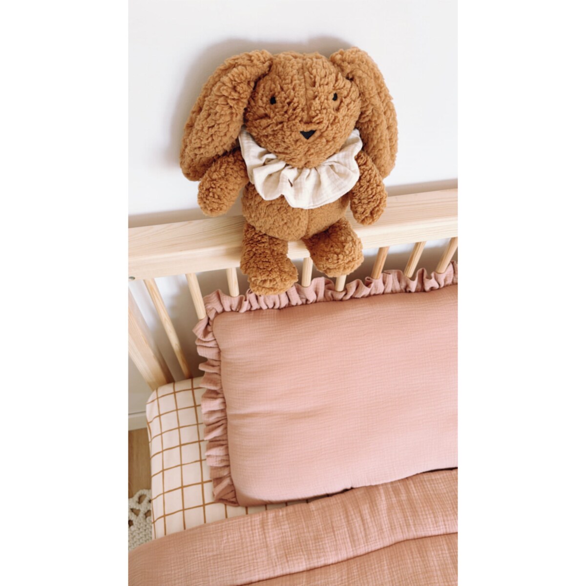 Przytulanka Królik z frotką - Camel