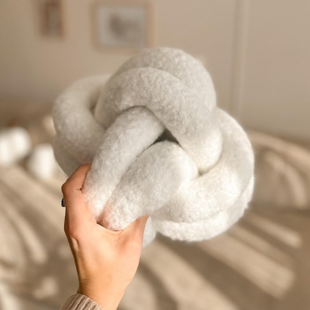 Poduszka SOFT LOOP | biały supeł