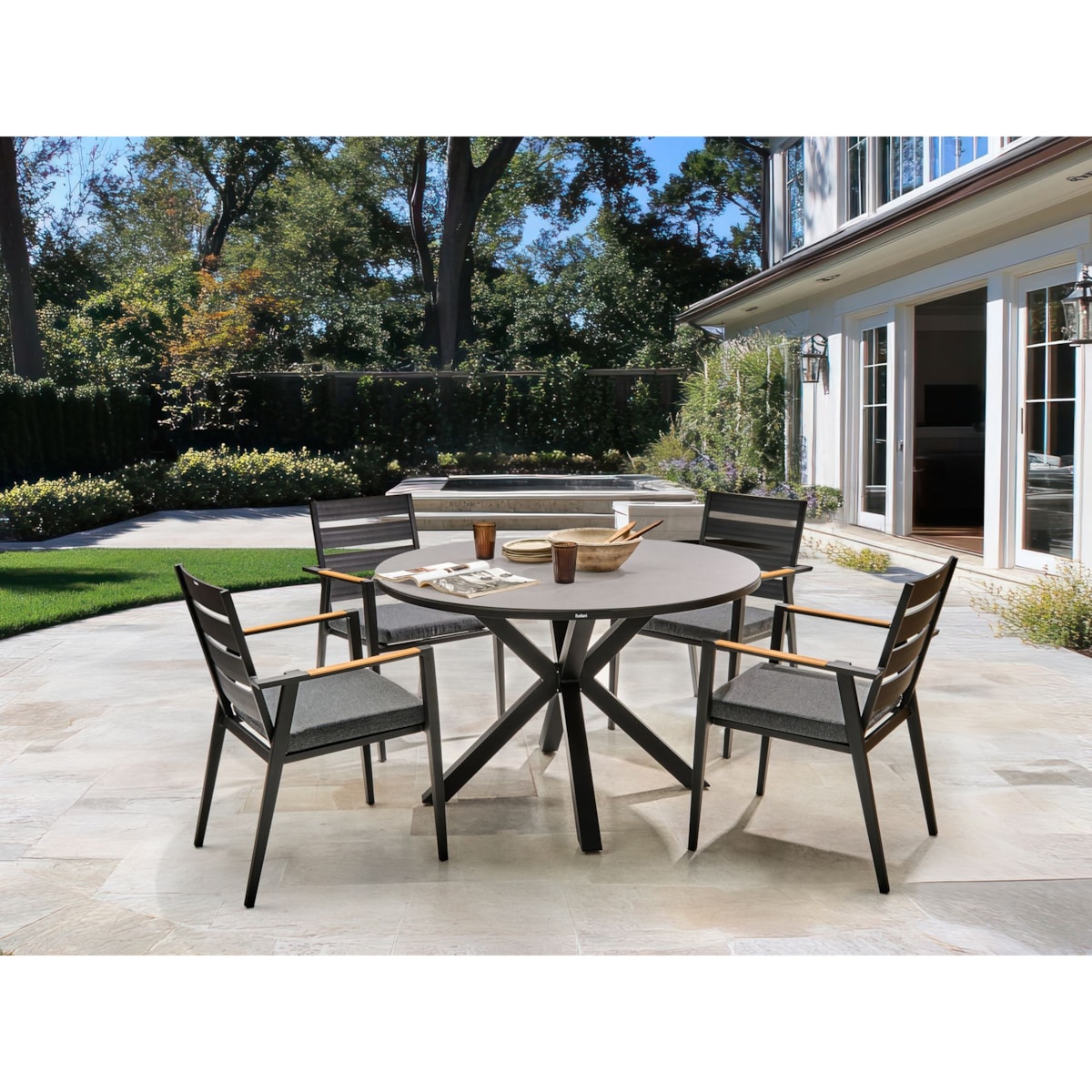 Zestaw ogrodowy dla 4 osób MALETTO/TAVIANO z poduszkami Metal Szary/ czarny