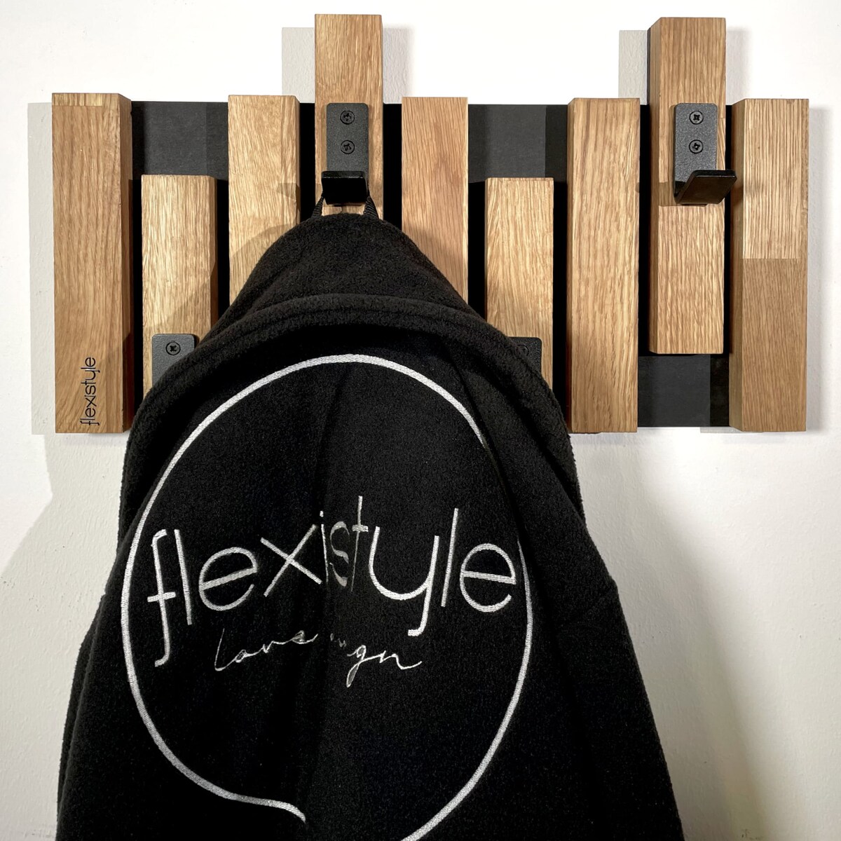 Wieszak ścienny na ubrania Lamele Mini 40cm