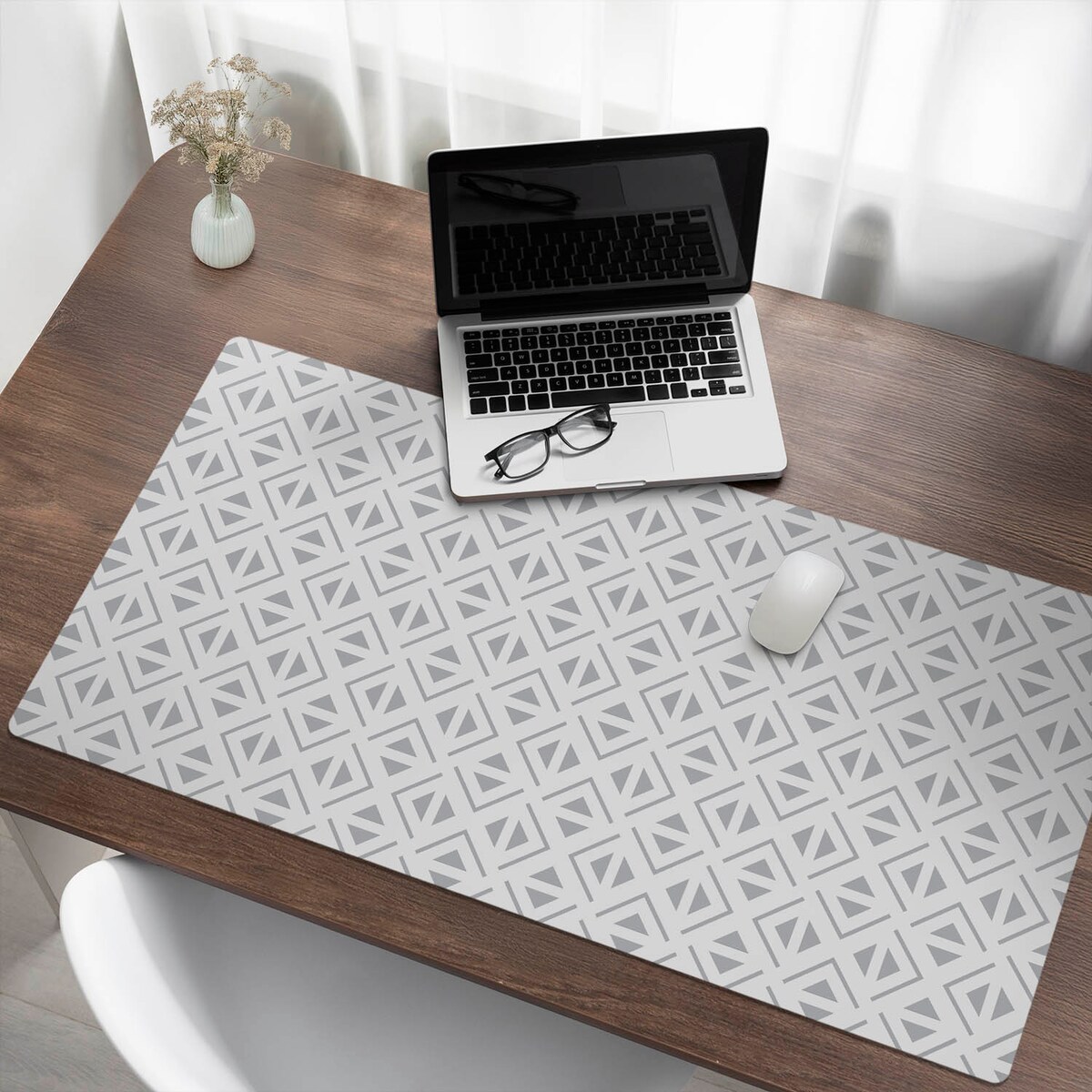 Szara mata na biurko Geometryczny wzór, 120x60 cm