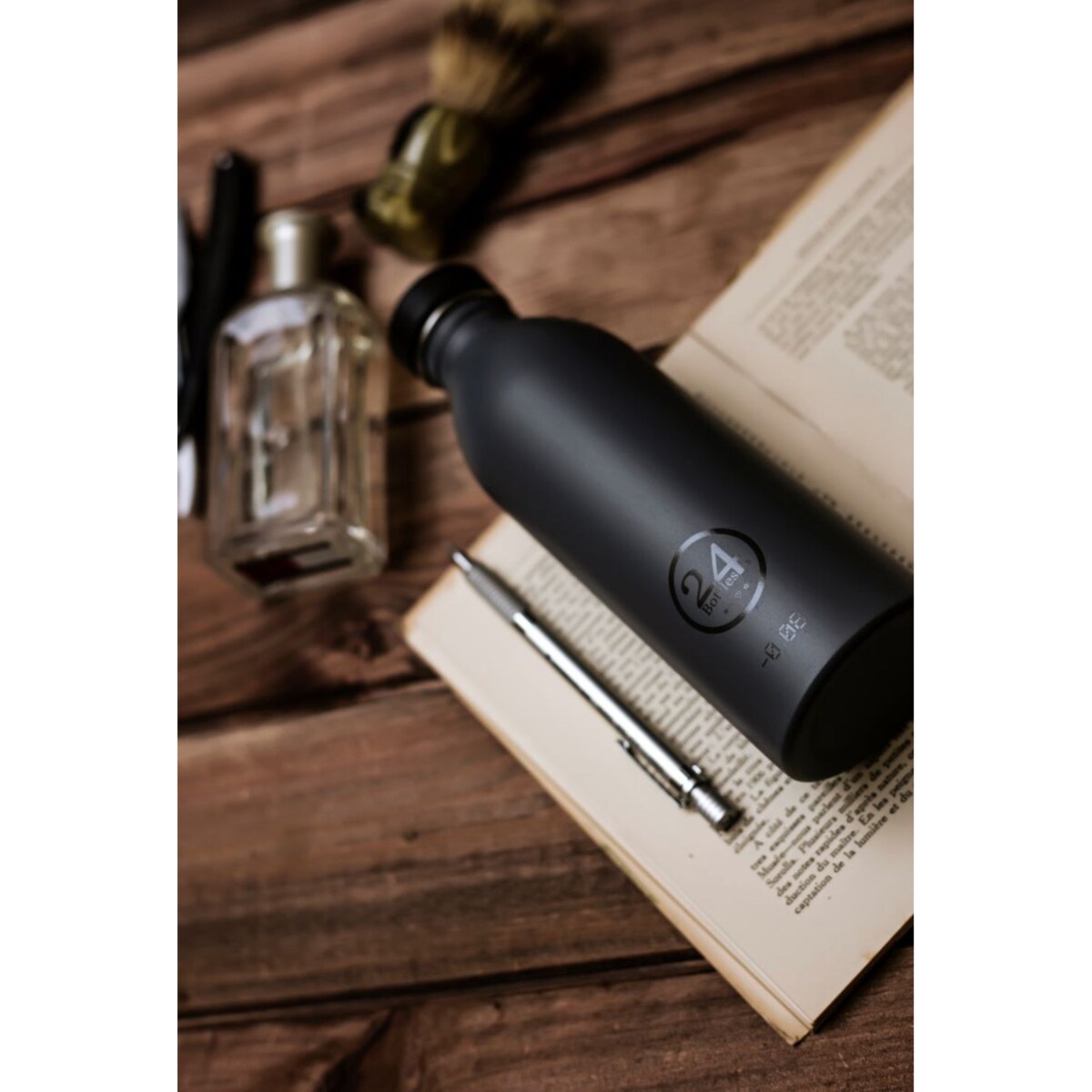 24BOTTLES URBAN BOTTLE butelka na wodę 500 ml, Stone Tuxedo Black