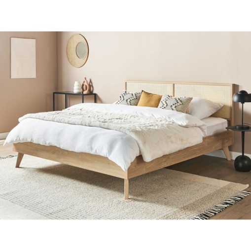 Łóżko rattanowe 180 x 200 cm jasne drewno MONPAZIER
