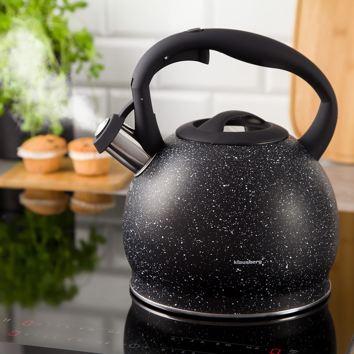 Czajnik stalowy z gwizdkiem 3L indukcja gaz czarny marmurek KLAUSBERG