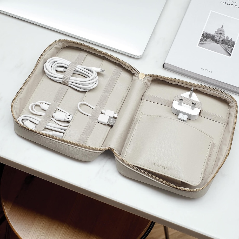 Etui na ładowarki i słuchawki Stackers jasnobeżowe