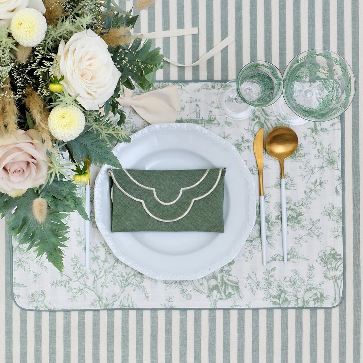 Dwustronne podkładki w stylu francuskim Toile de Jouy Green & Stripes – komplet 6 szt.