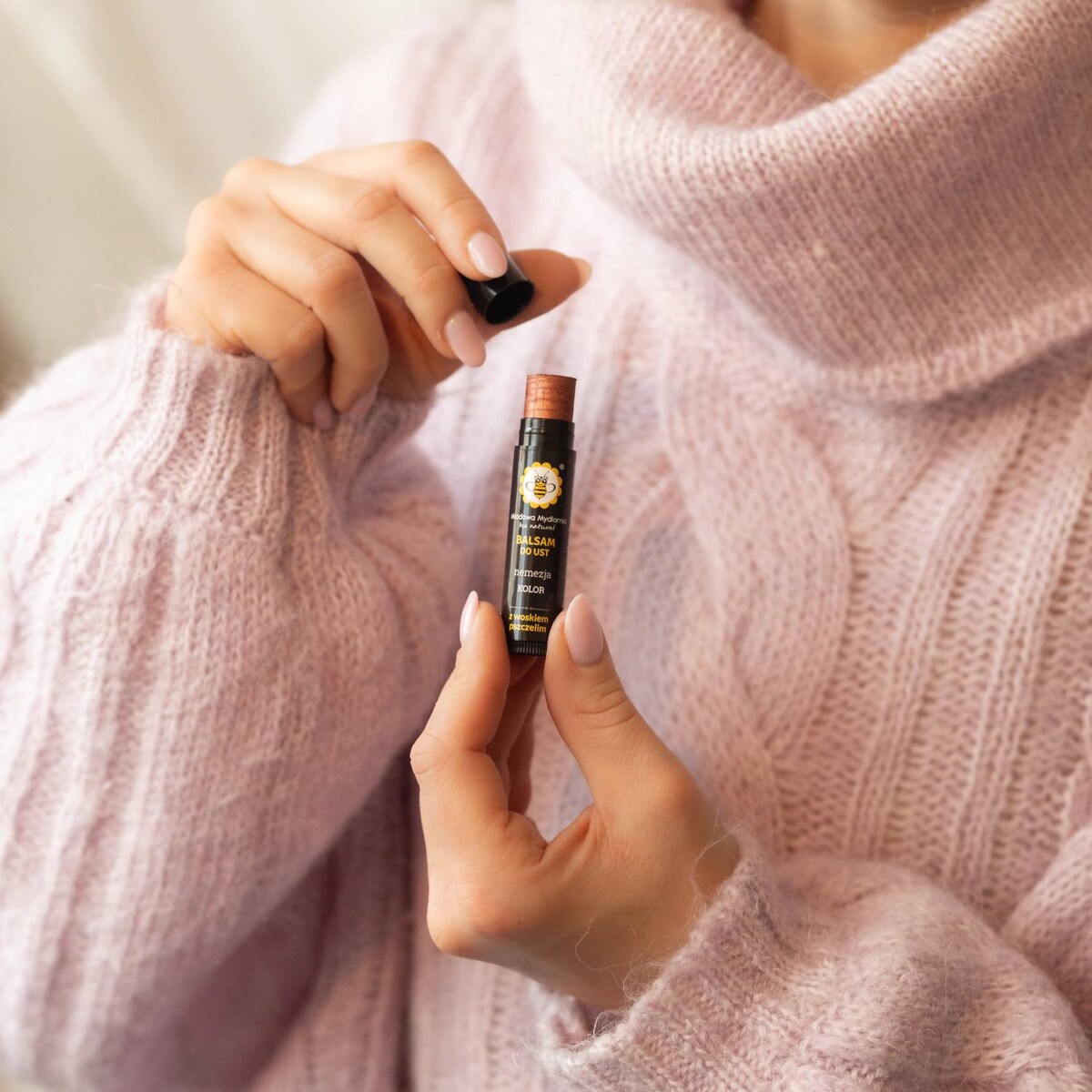 balsam do ust NEMEZJA kolor