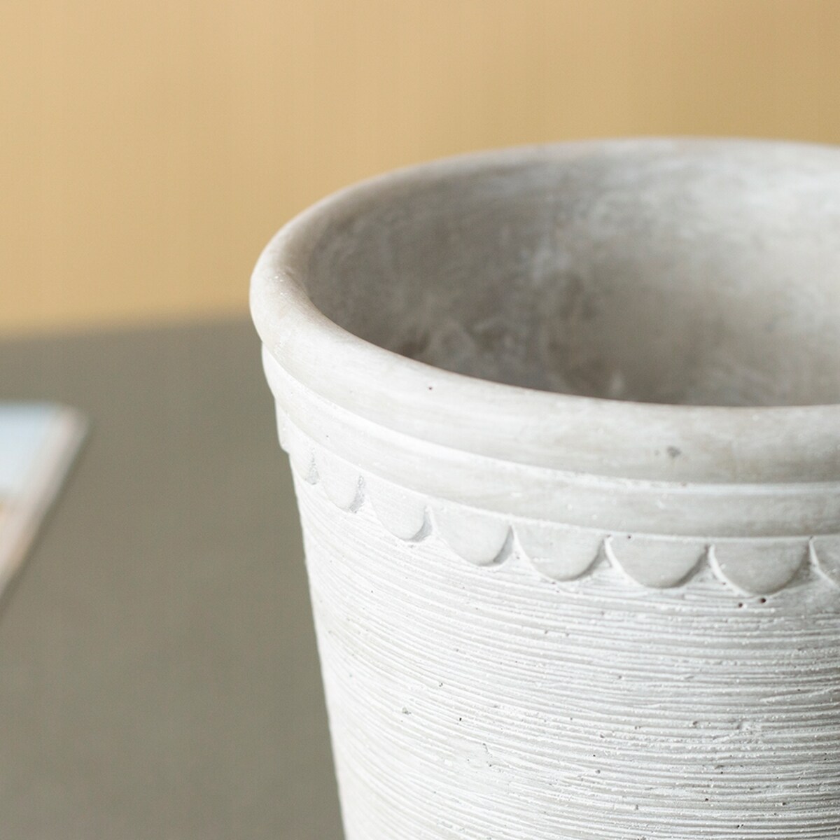 OSŁONKA ELLEN w stylu skandynawskim beton śr. 15cm