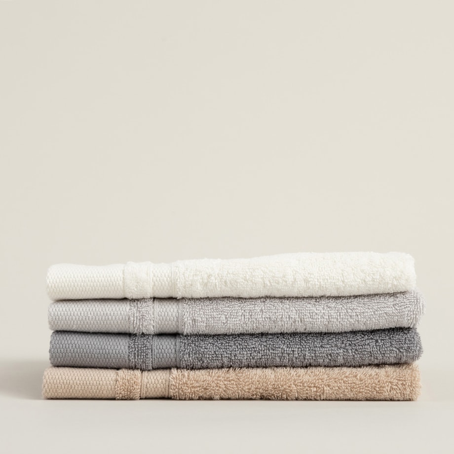 Ręcznik Essence 50x90 cm pure white, 50 x 90 cm