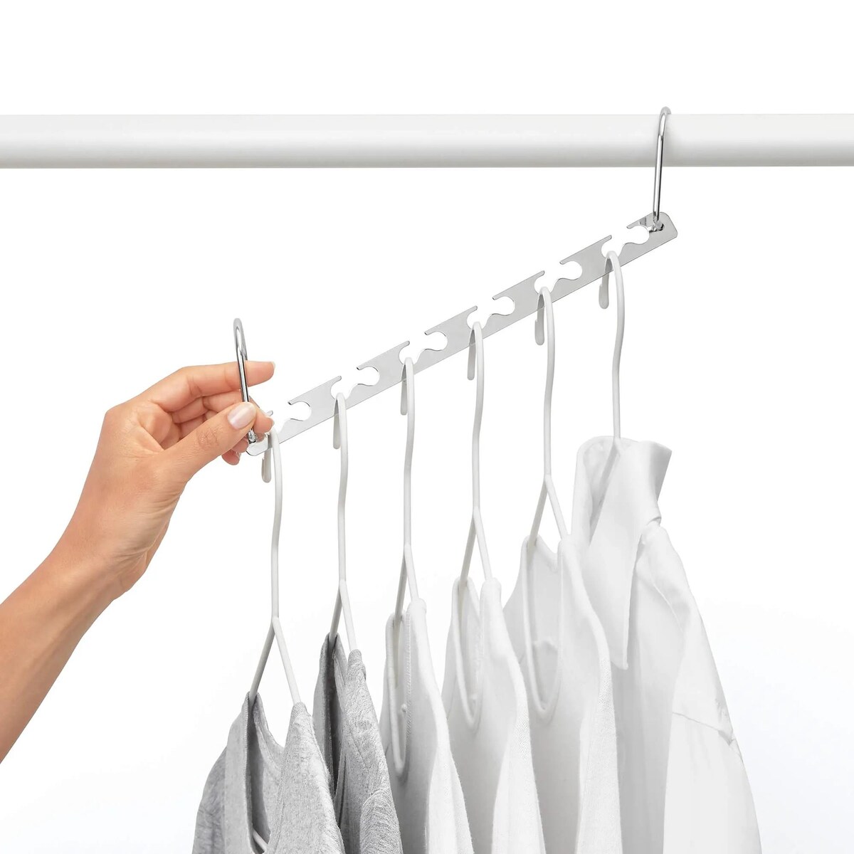 Zestaw 4 uchwytów na wieszaki Rayen