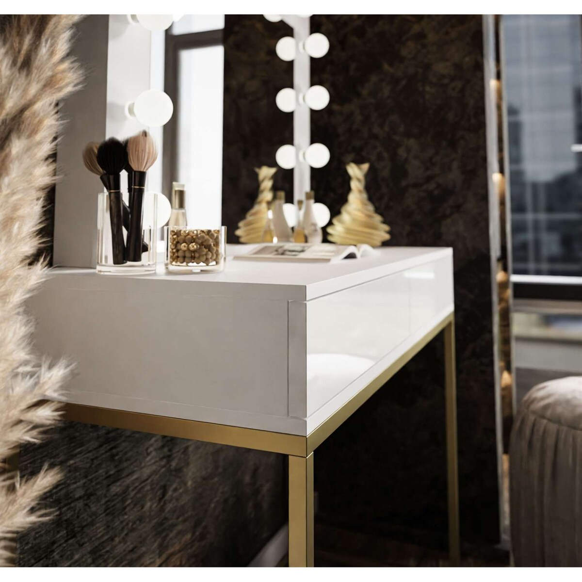Toaletka BLANCO GOLD 100x42x81 cm, biała wysoki połysk z złotymi detalami