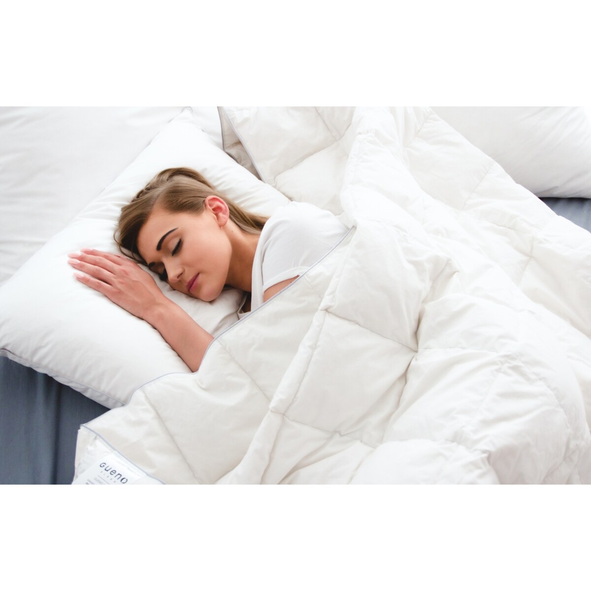 Poduszka puchowa Silver 50x70 GUENO